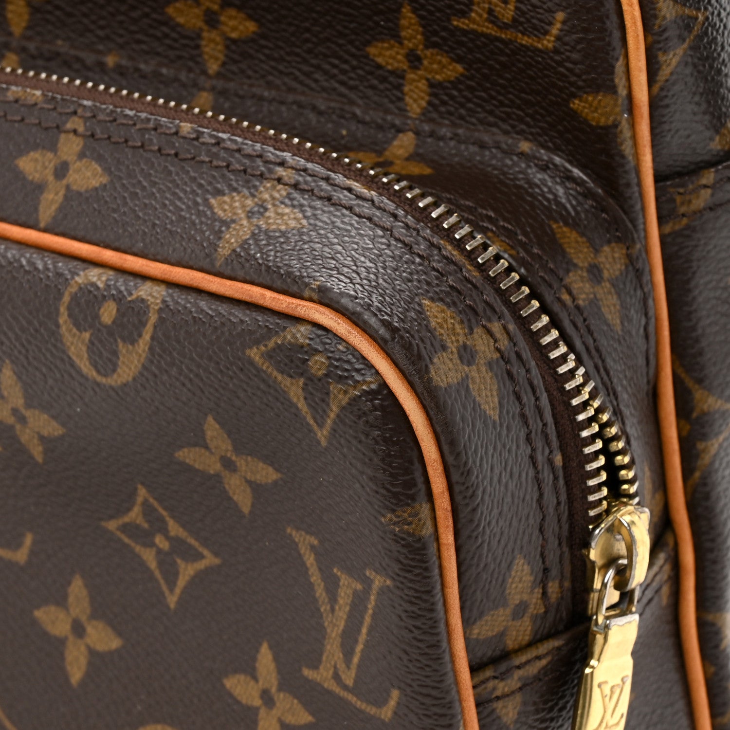 Louis Vuitton Monogram Nil 28
