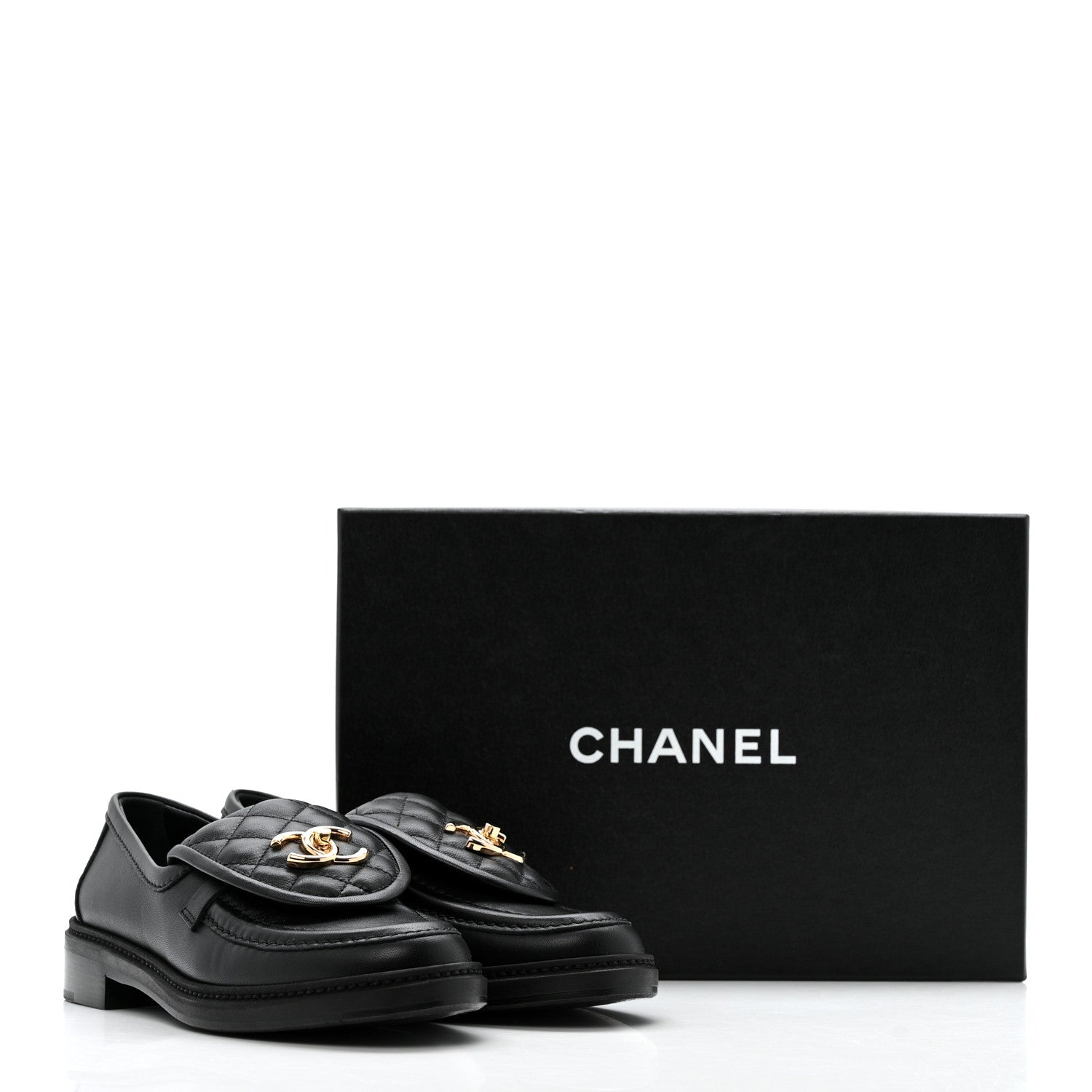 Lambskin Quilted CC Turnlock Loafers 36 Black