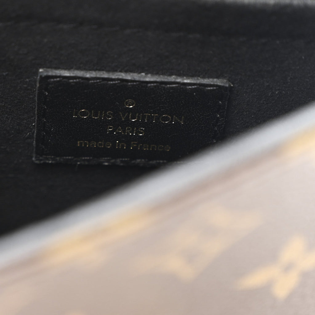 Louis Vuitton Monogram Locky BB Black