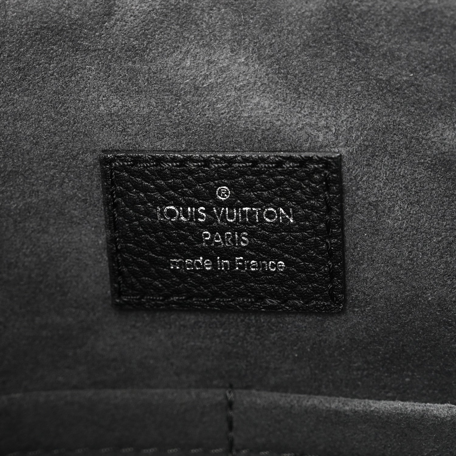 Louis Vuitton Mahina Haumea Black