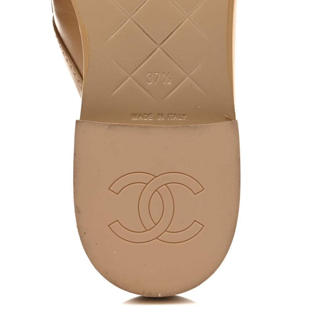 Lambskin Quilted CC Turnlock Mules 37.5 Light Beige