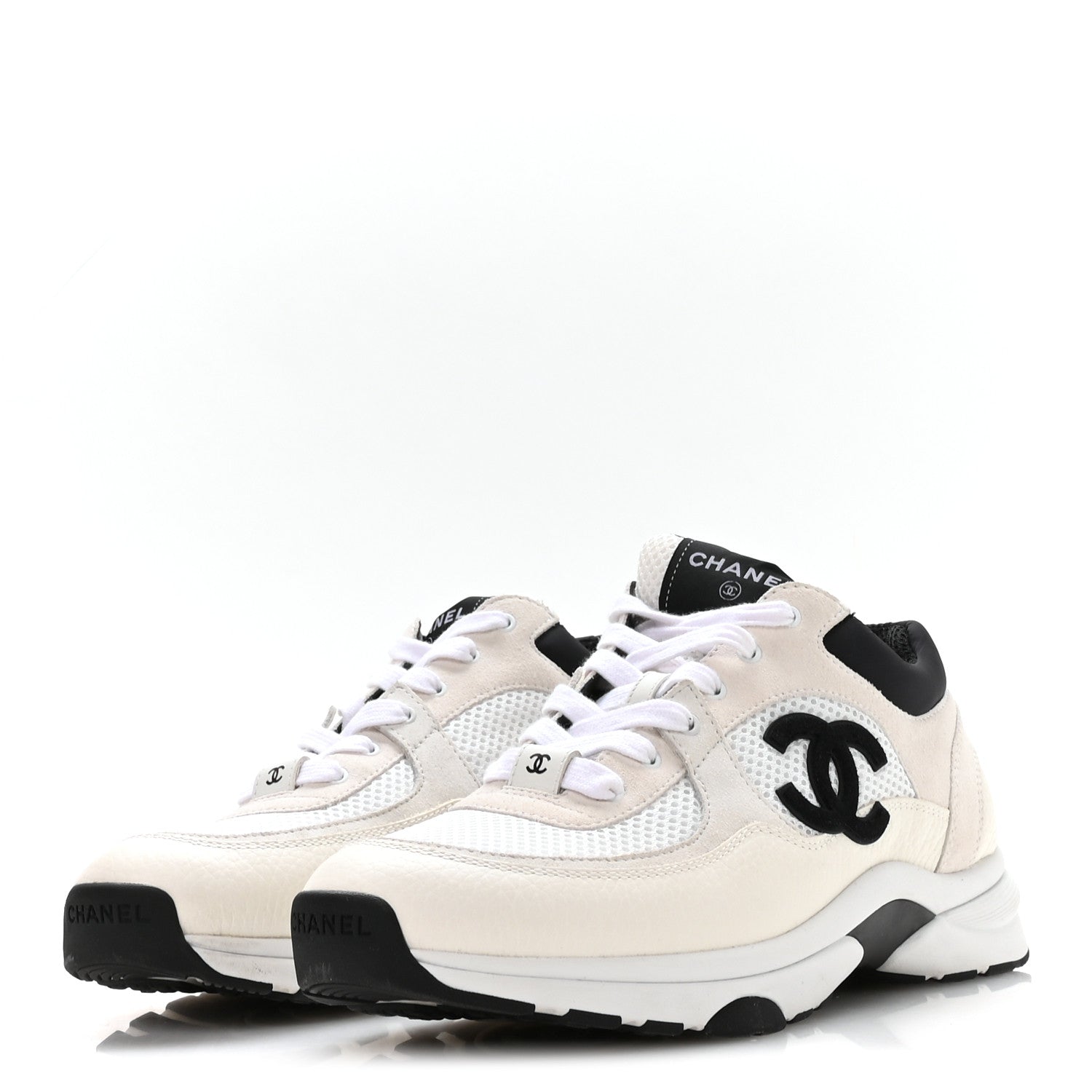 Mesh Suede Calfskin Grained Calfskin Womens CC Sneakers 41 White Black
