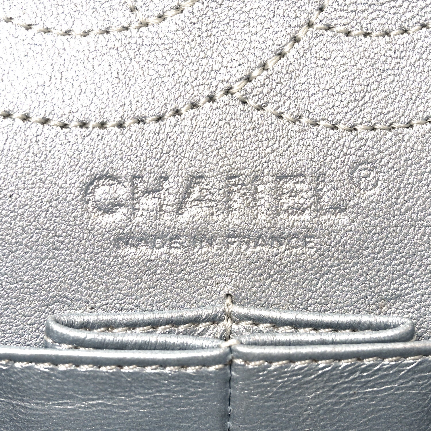 Chanel Metallic Calfskin Striped 2.55 Reissue 226 Silver