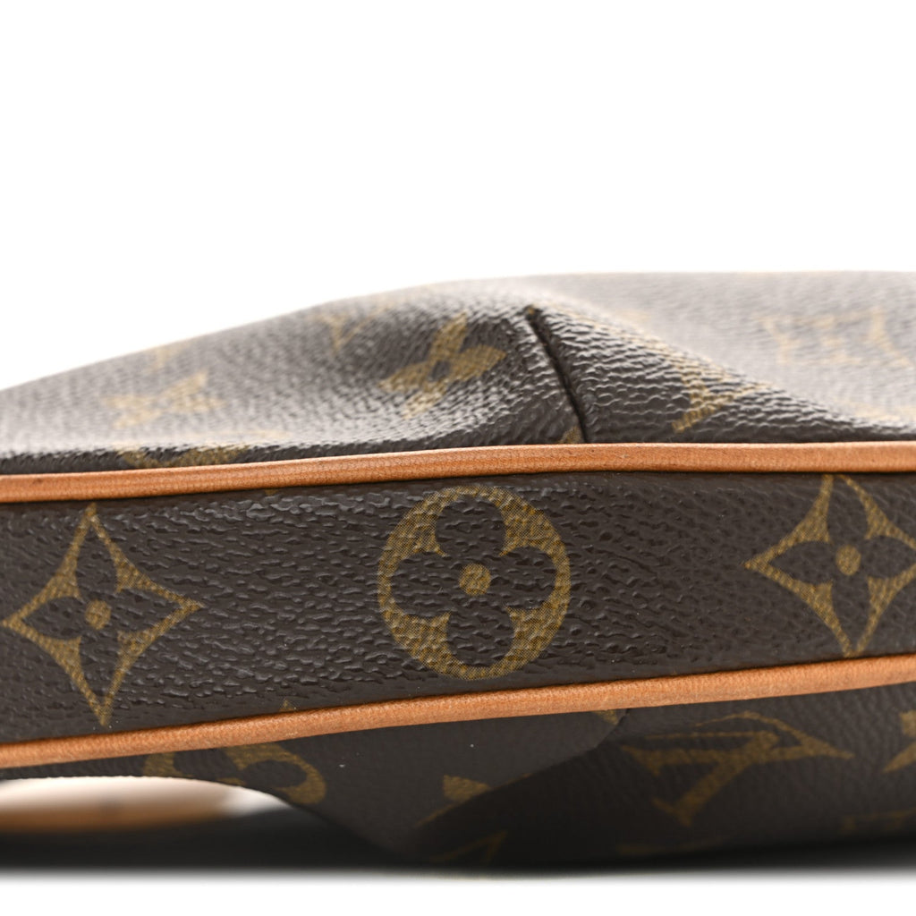 Louis Vuitton Monogram Croissant PM