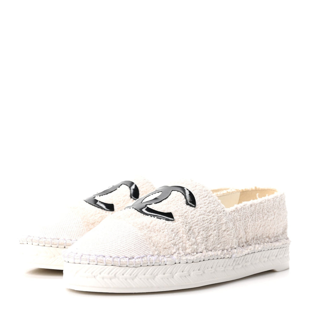 Chanel Tweed Grosgrain Patent CC Espadrilles 35 White Black