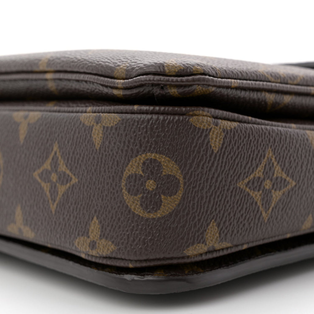 Louis Vuitton Monogram Pochette Metis