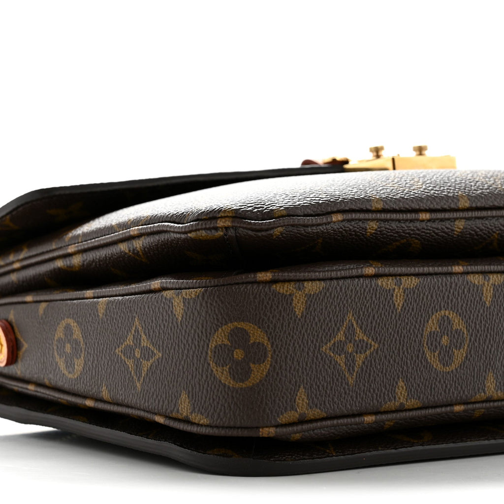 Louis Vuitton Monogram Pochette Metis