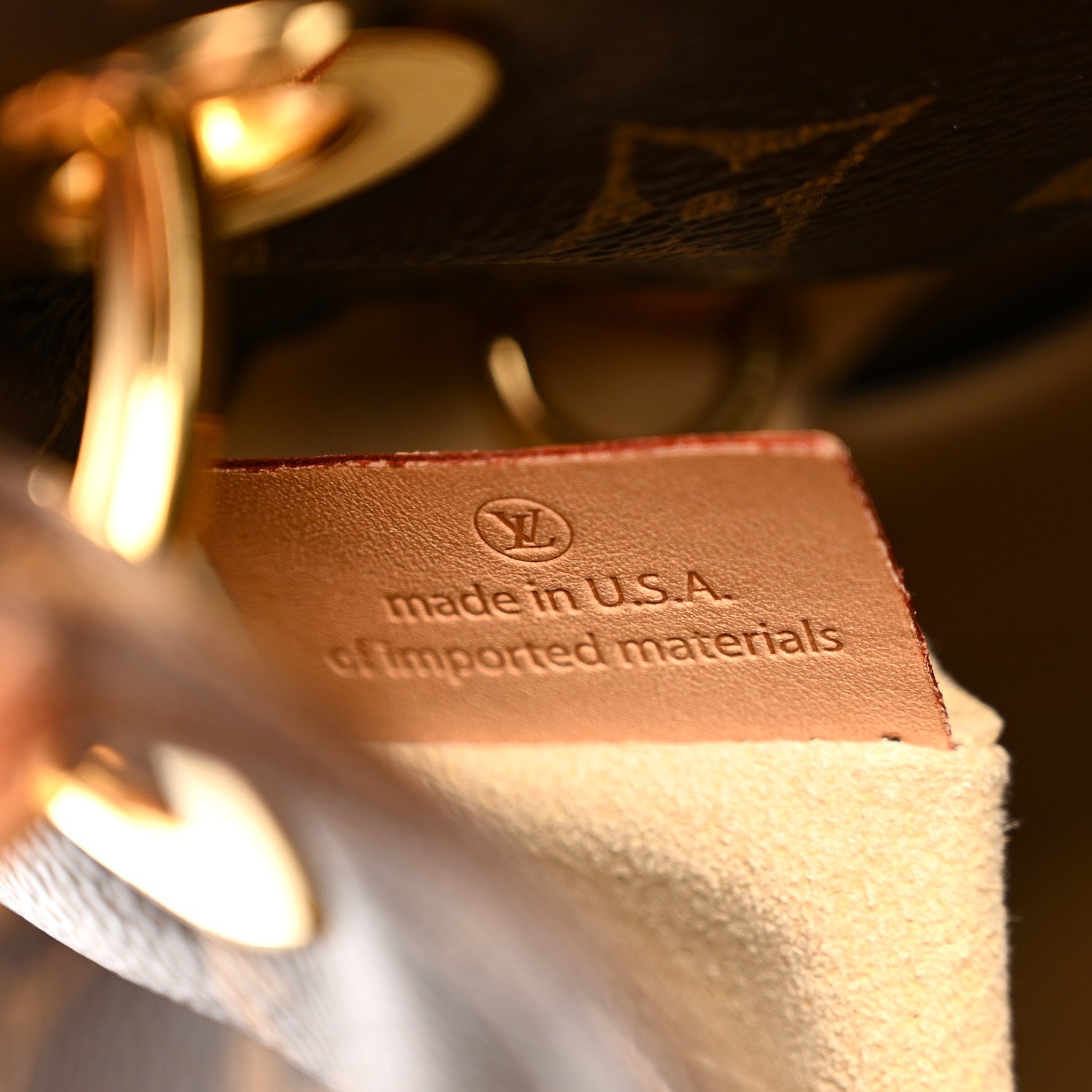 Louis Vuitton Monogram Artsy MM