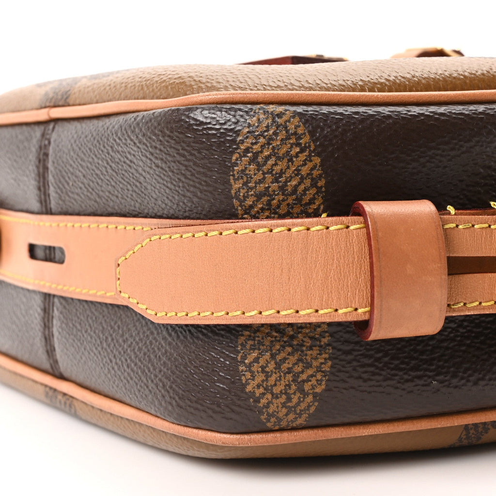 Louis Vuitton Reverse Monogram Giant Boite Chapeau Souple
