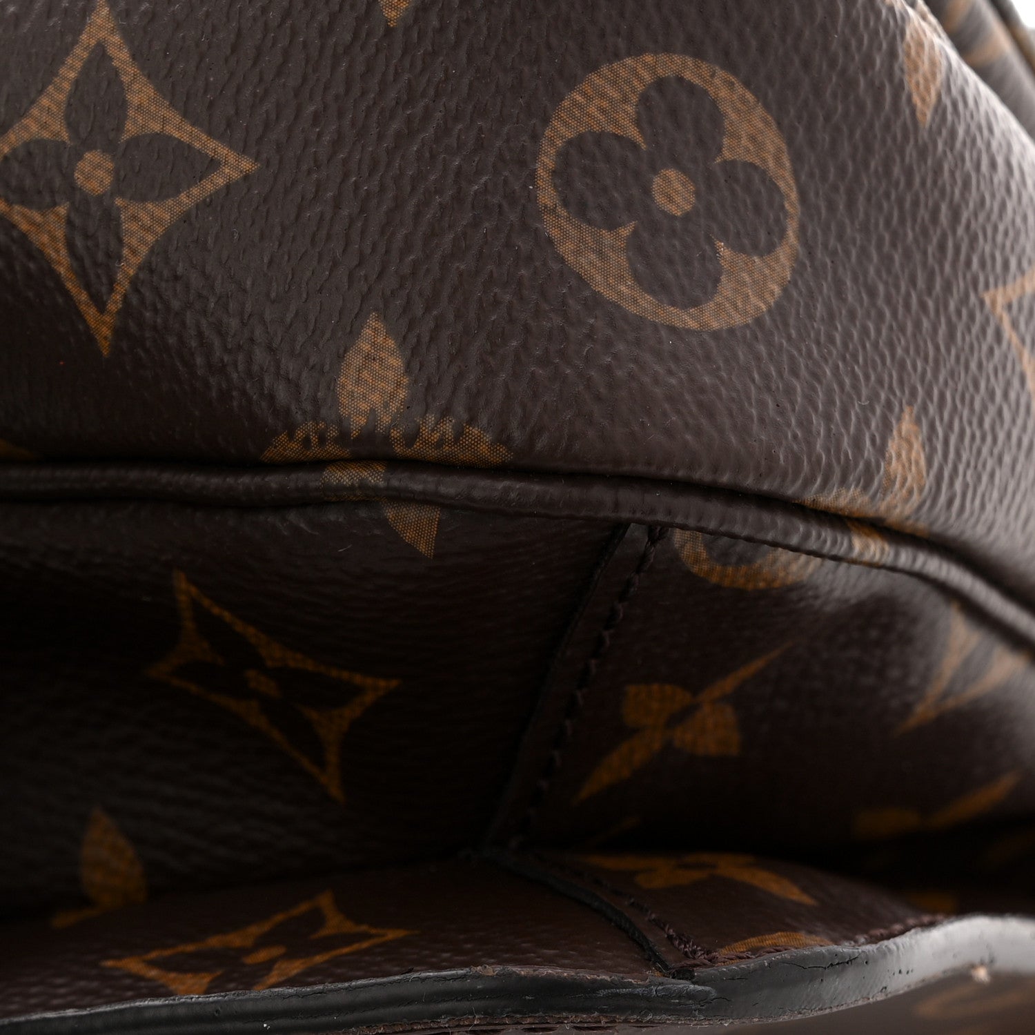 Louis Vuitton Monogram Pochette Metis