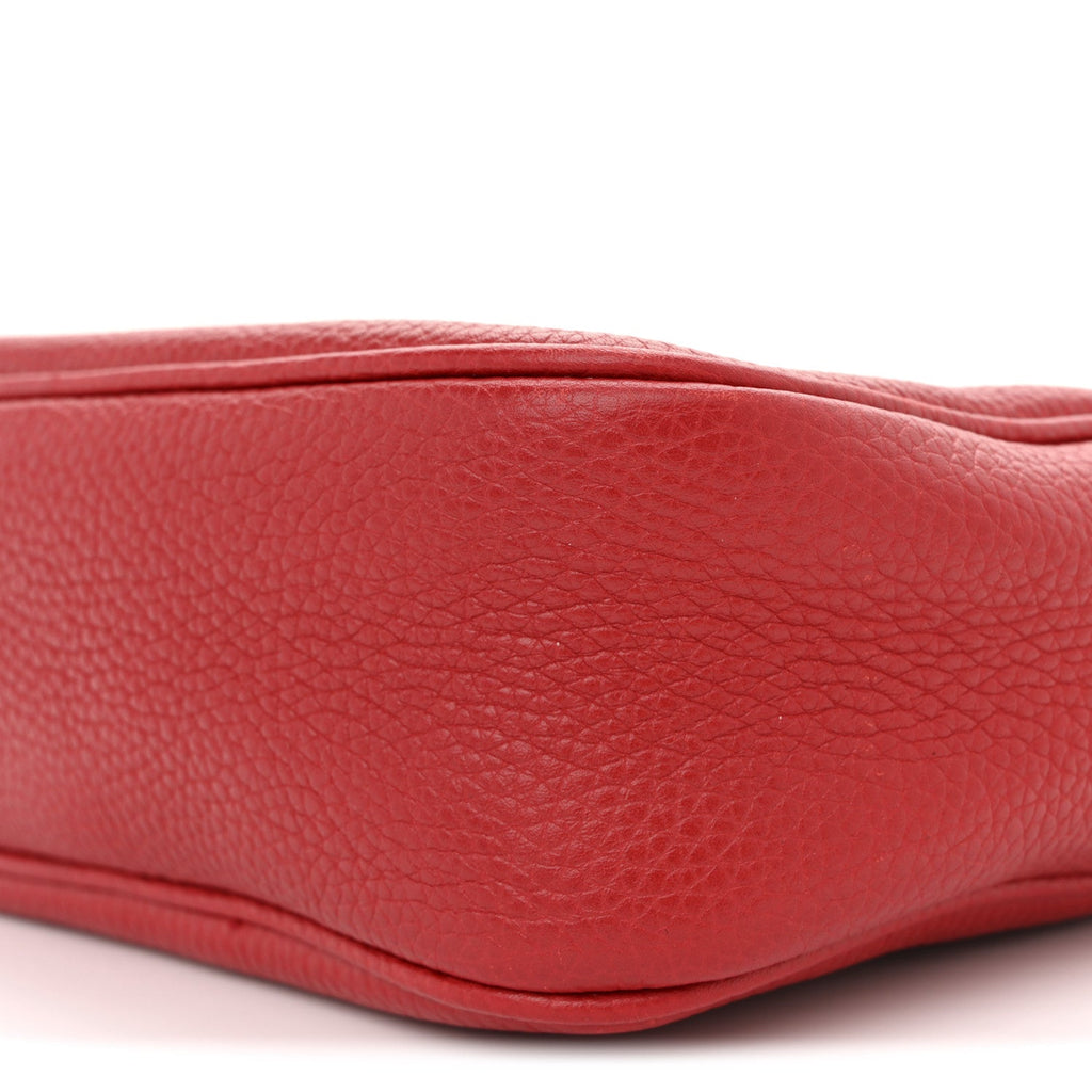 Gucci Pebbled Calfskin Small Soho Disco Bag Tabasco Red