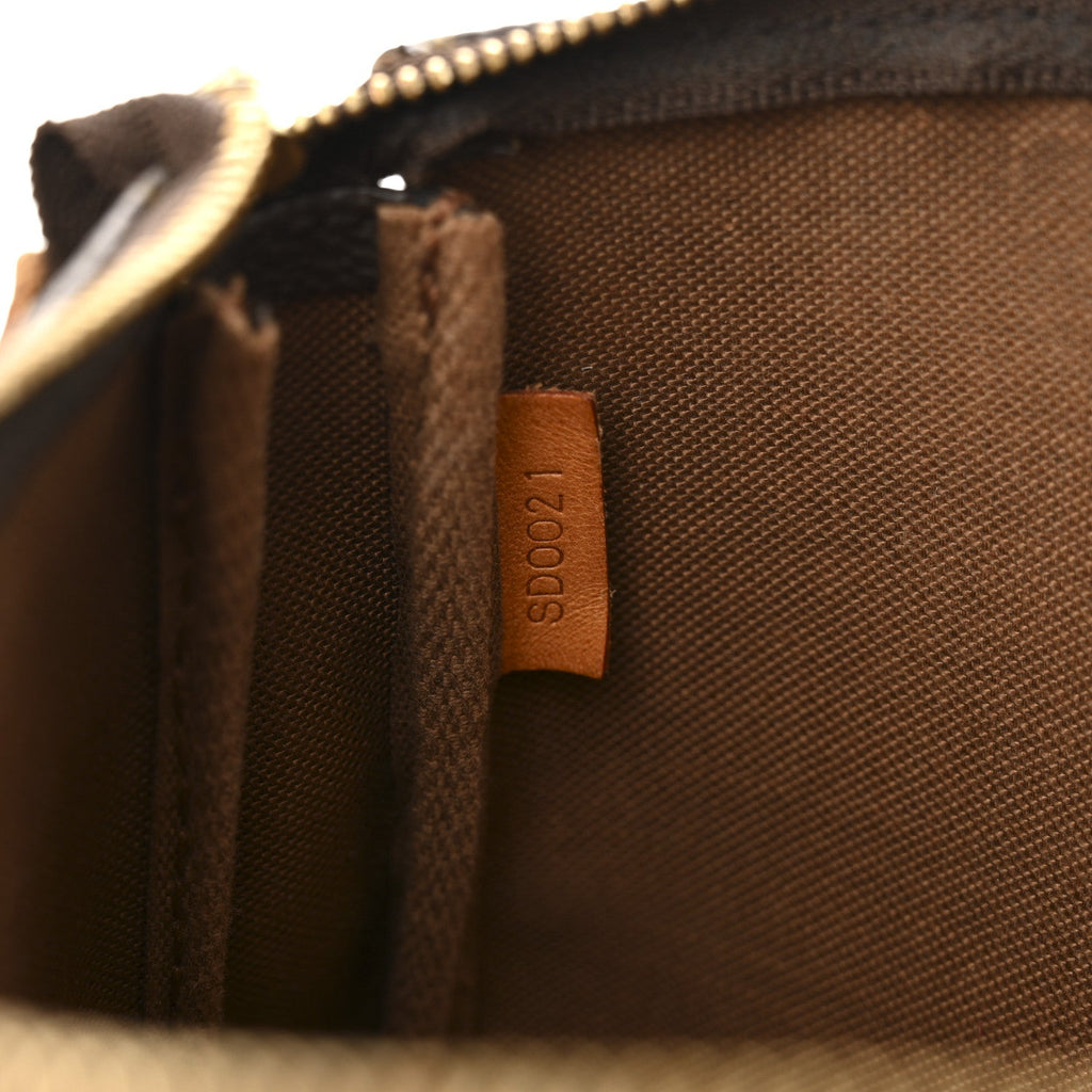 Louis Vuitton Monogram Pochette Accessories