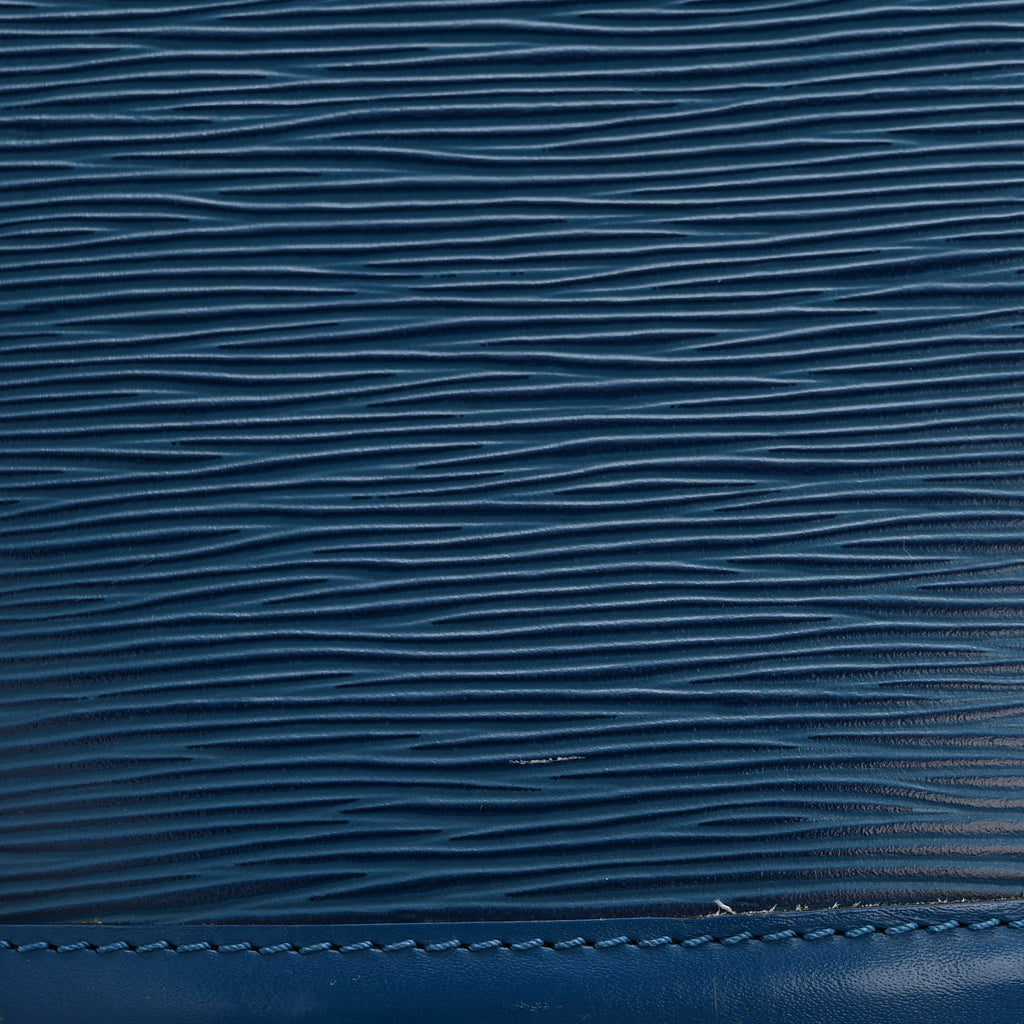 Louis Vuitton Epi Cluny Toledo
