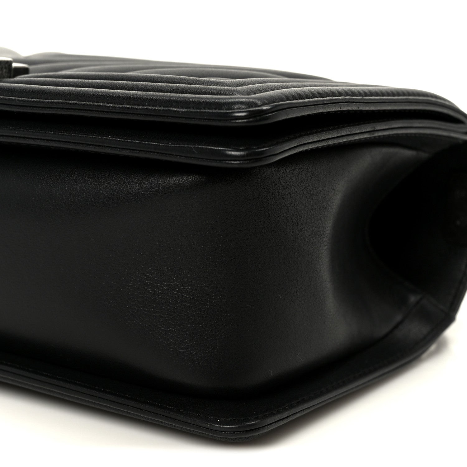 Chanel Lambskin Chevron Quilted Medium Boy Flap Black