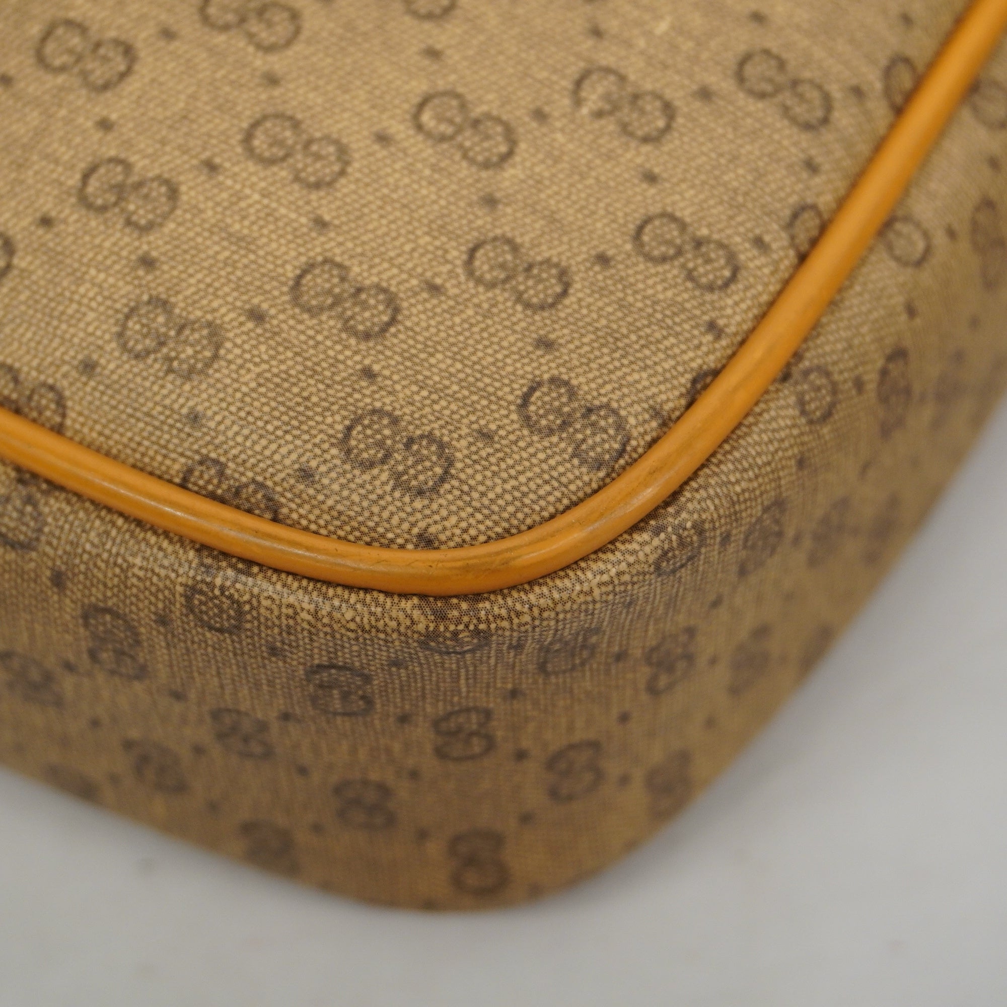 GUCCI  Micro GG Clutch Bag 014 14 0028 Women's PVC,Leather Clutch Bag Beige