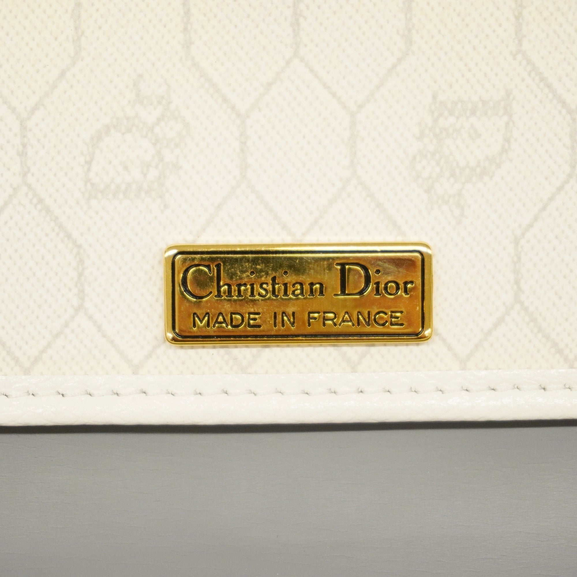 CHRISTIAN DIOR  Honeycomb Women's Leather Shoulder Bag White