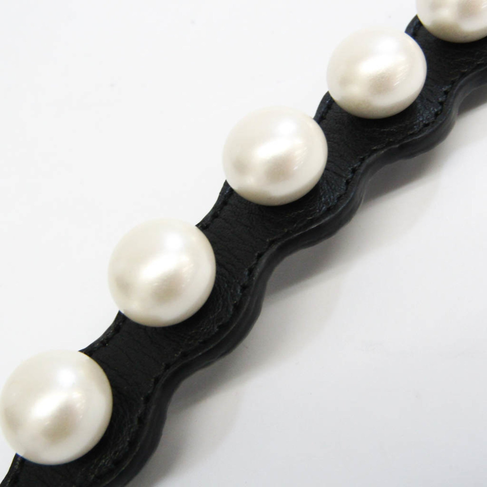 FENDI Faux Pearl Choker Leather,Metal Bangle Black,Gold