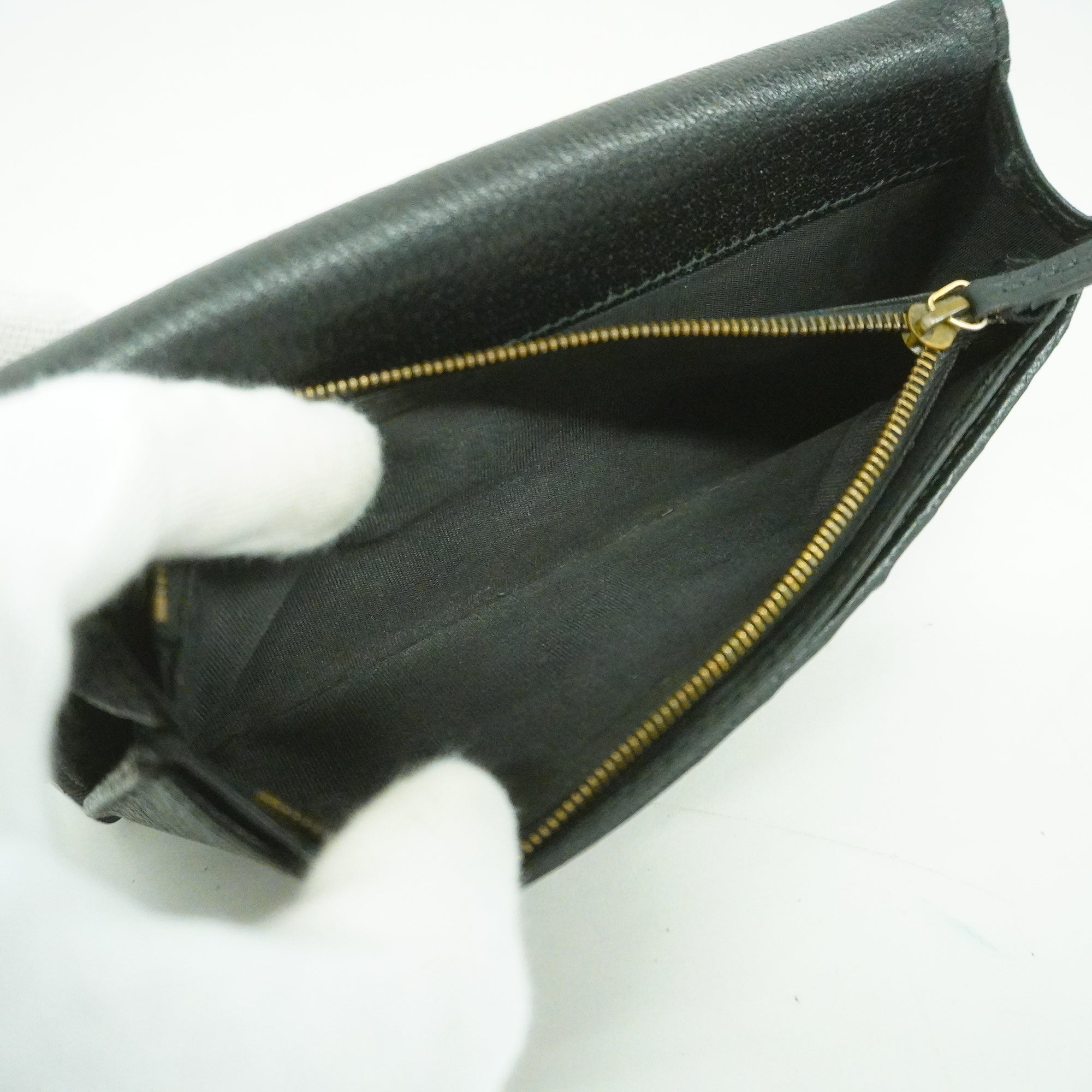 GUCCI  GG Marmont 428740 Women's Leather Long Wallet [bi-fold] Black