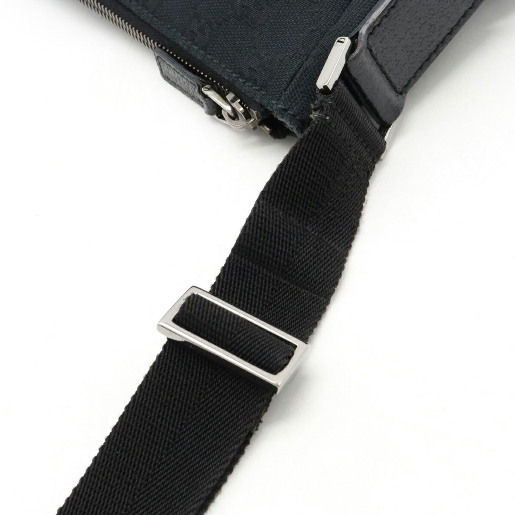GUCCI GG Canvas Shoulder Bag Leather Black 114273