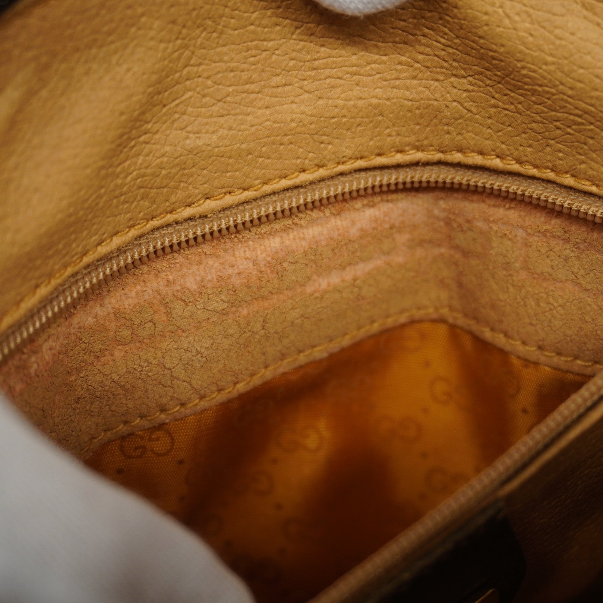 GUCCI  Shoulder Bag 007 161 0042 GG Supreme Shoulder Bag Beige,Brown