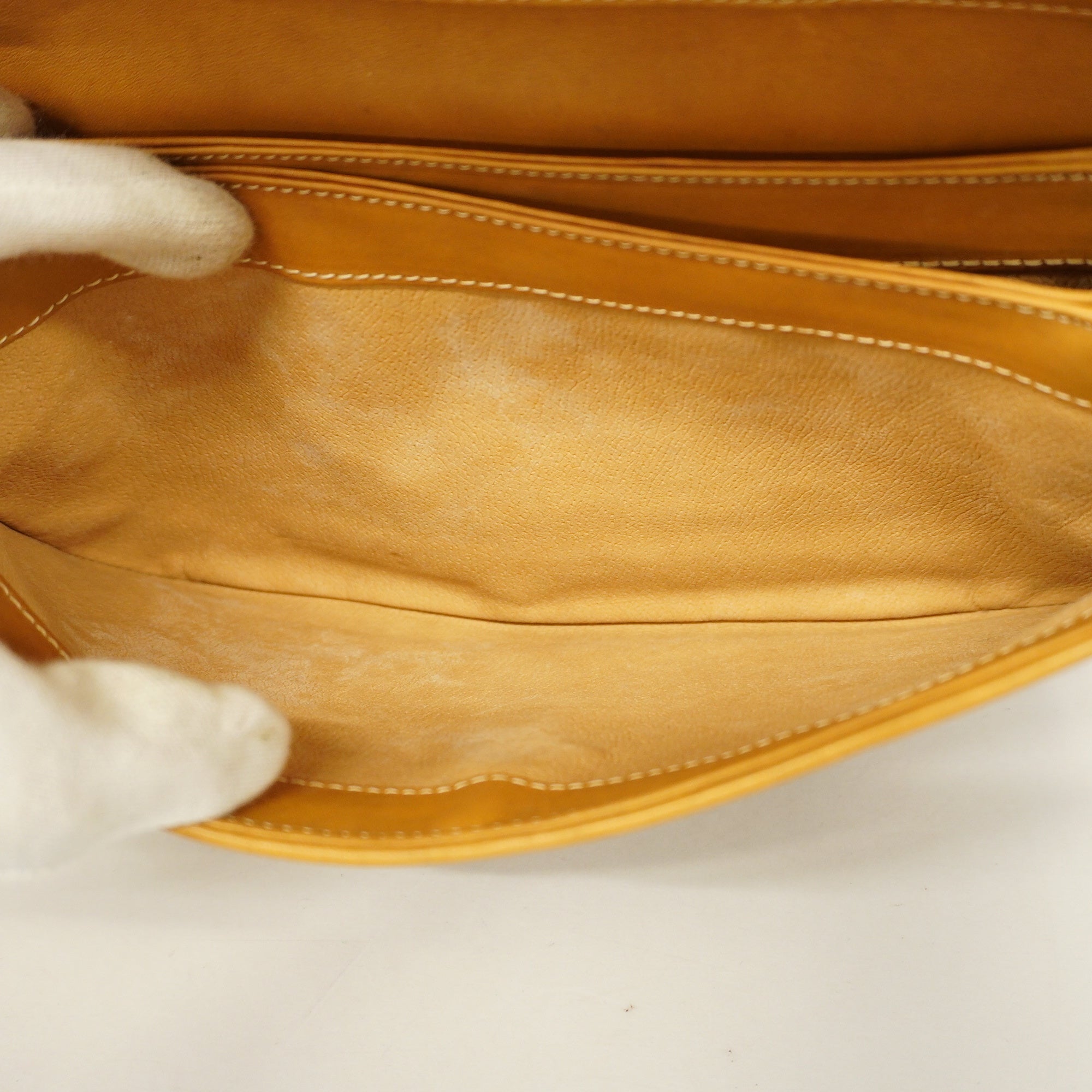 GUCCI  Micro GG Micro GG 004 106 0024 Women's Shoulder Bag Beige