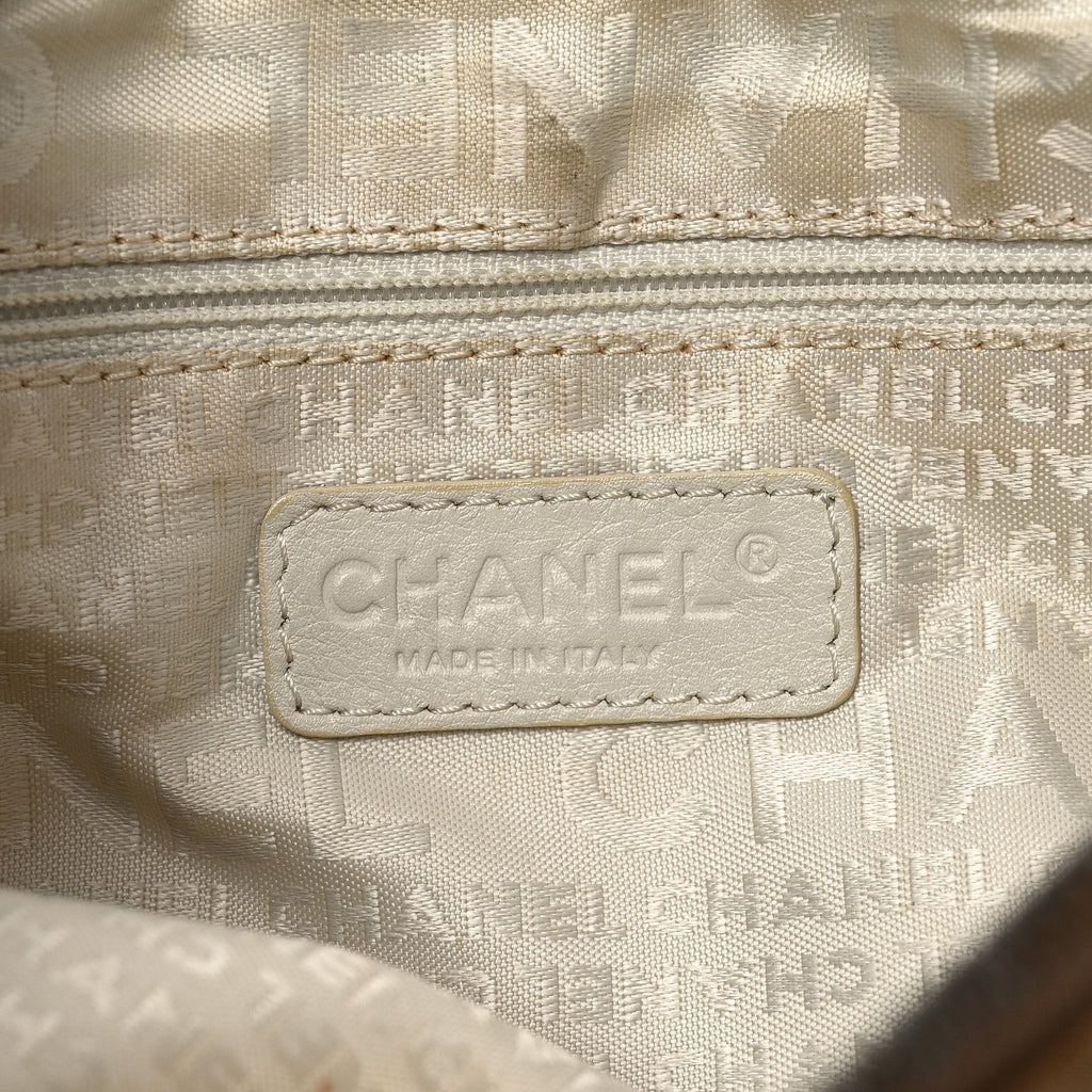 Chanel Lambskin Lax Accordion Hobo Beige