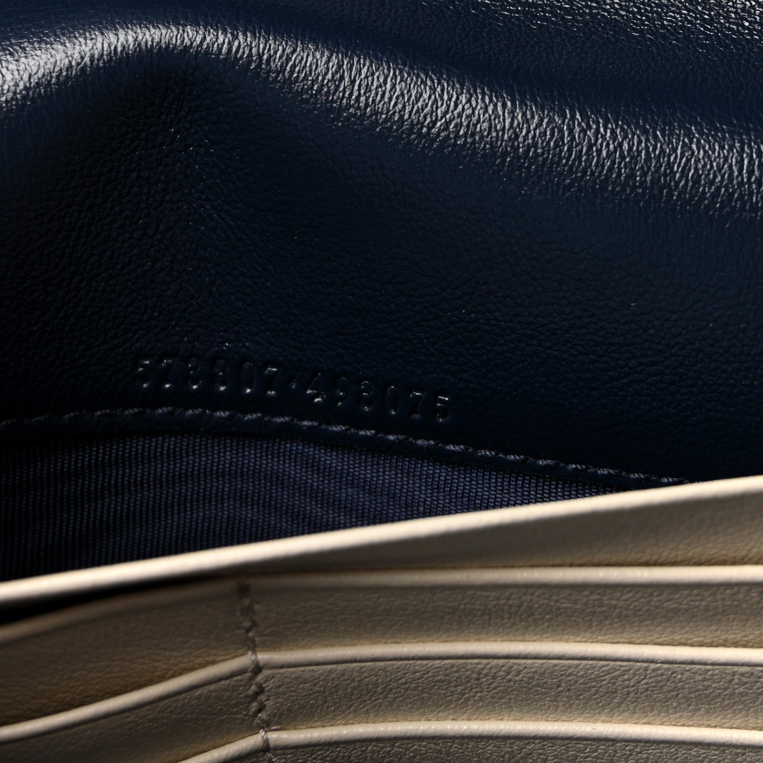 Gucci Vintage Effect Calfskin Matelasse Diagonal Torchon GG Marmont Chain Wallet Mystic White Blue Agata