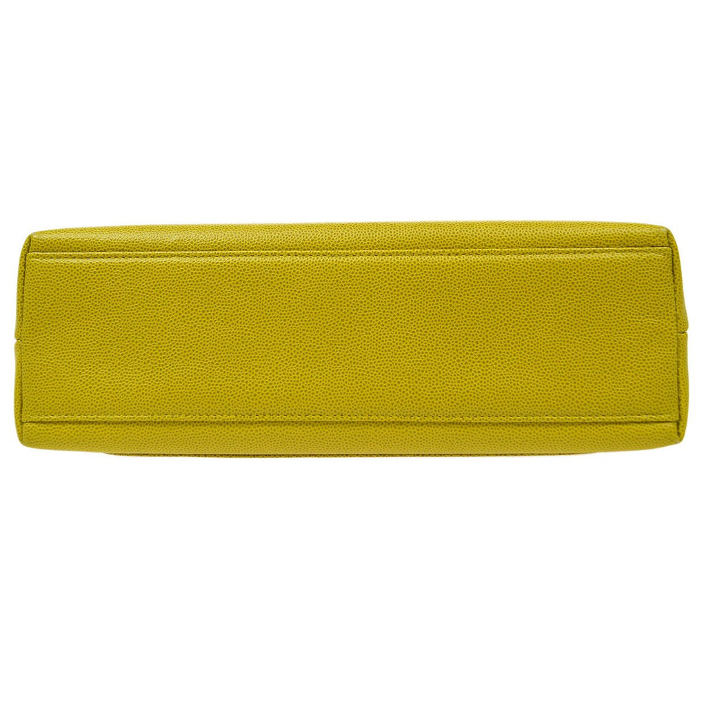 CHANEL 1997-1999 Shopping Bag Medium Green Caviar