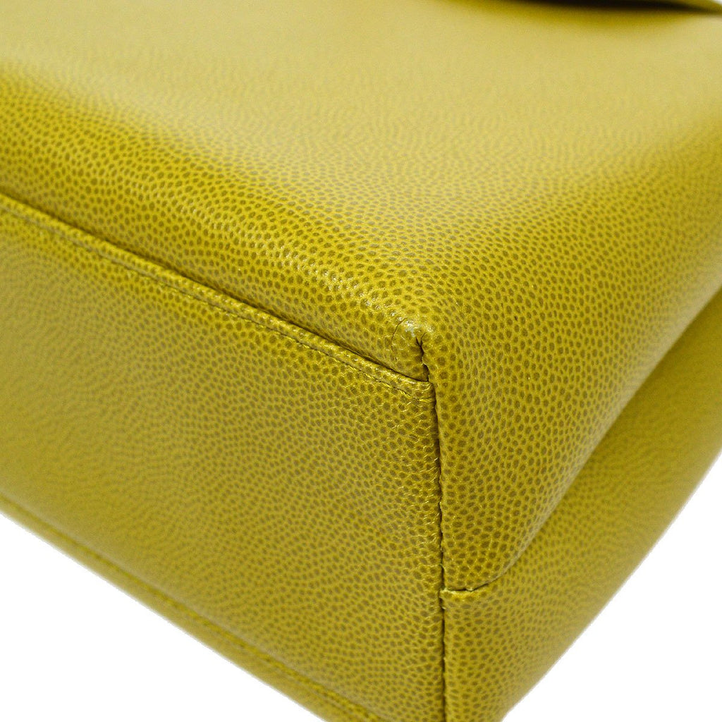 CHANEL 1997-1999 Shopping Bag Medium Green Caviar