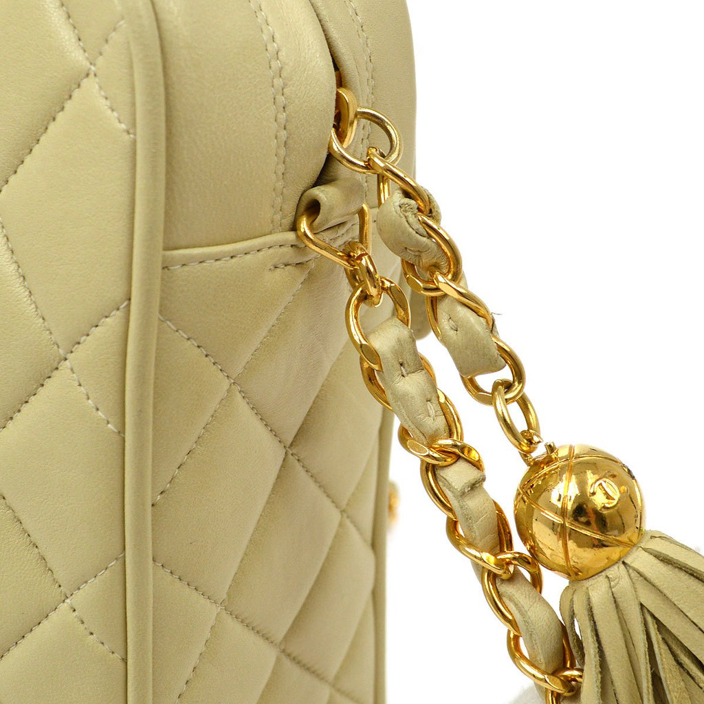 CHANEL 1991-1994 Beige Lambskin Quilted Pocket Camera Bag Large