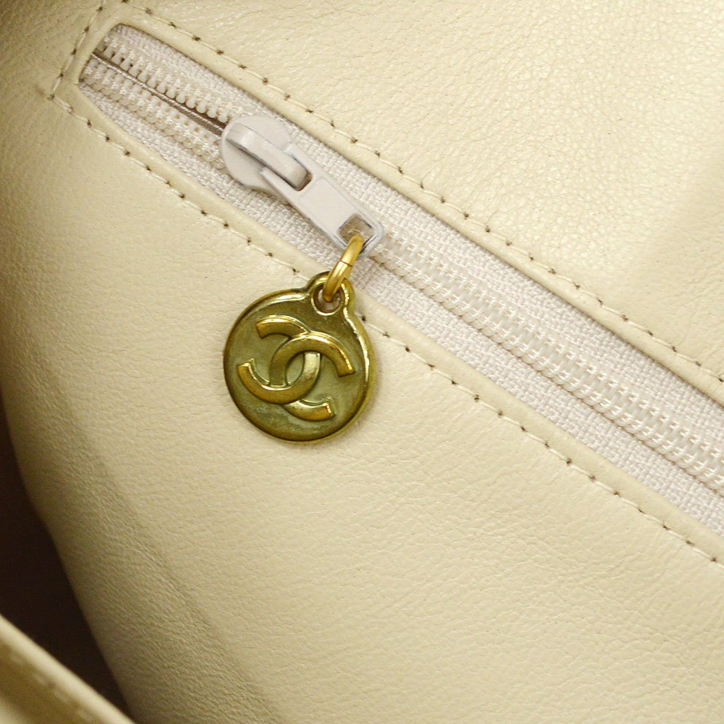 CHANEL 1991-1994 Beige Lambskin Quilted Pocket Camera Bag Large
