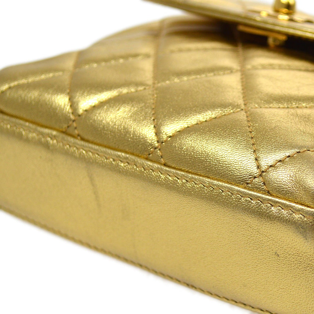 CHANEL 1996-1997 Chain Belt Bum Bag Gold Lambskin