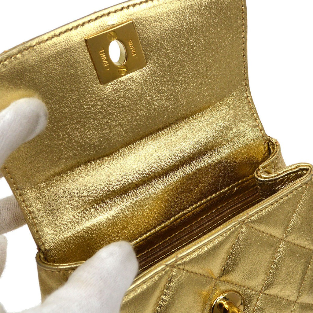 CHANEL 1996-1997 Chain Belt Bum Bag Gold Lambskin