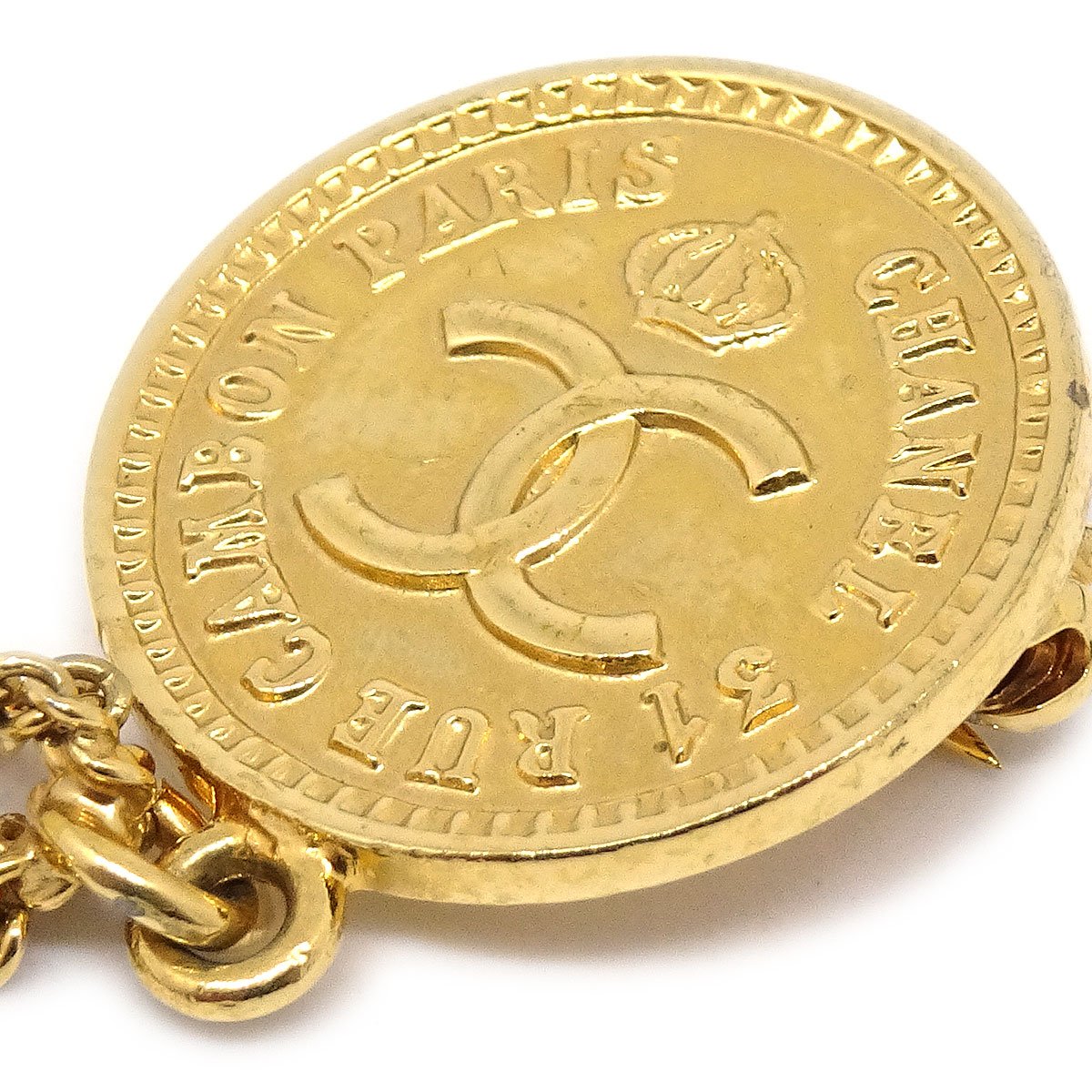 CHANEL 1996 Bag Motif Brooch Gold