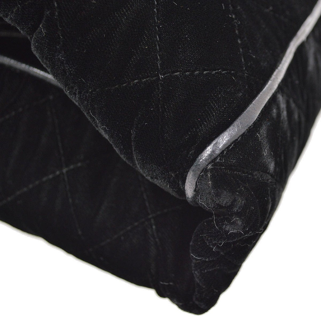 CHANEL 1986-1988 Fringe Hand Warmer Clutch Bag Black Velvet