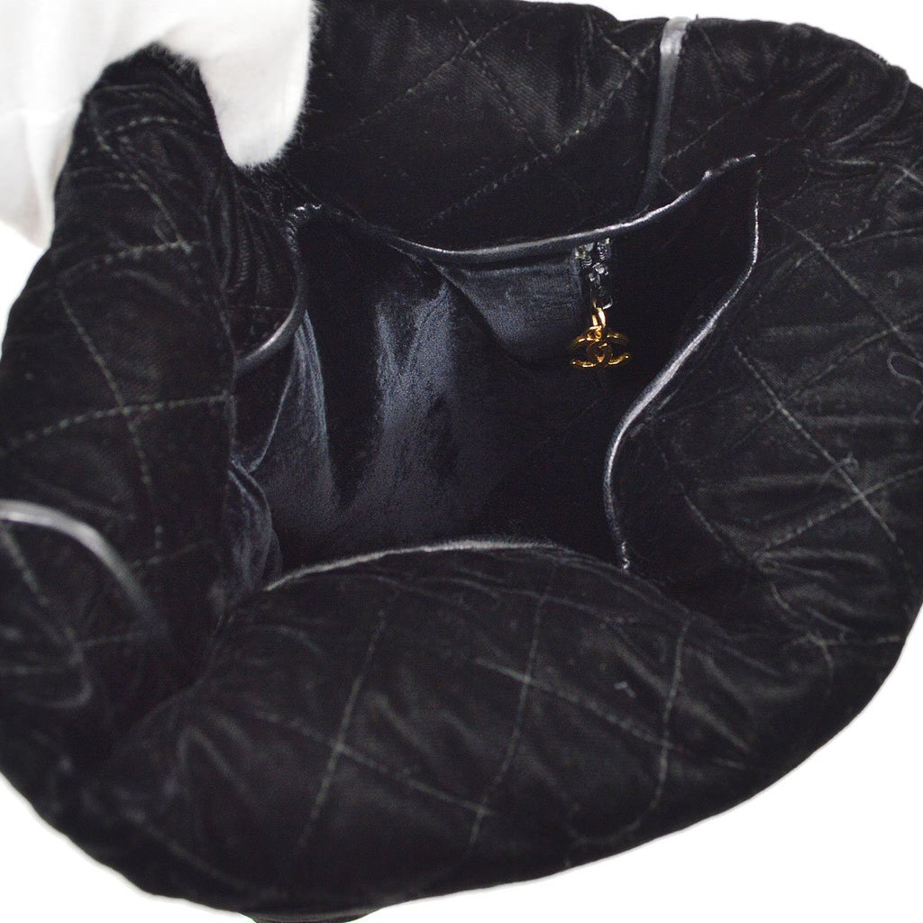 CHANEL 1986-1988 Fringe Hand Warmer Clutch Bag Black Velvet