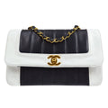 CHANEL 1991-1994 Vertical Border Flap Small Navy Lambskin