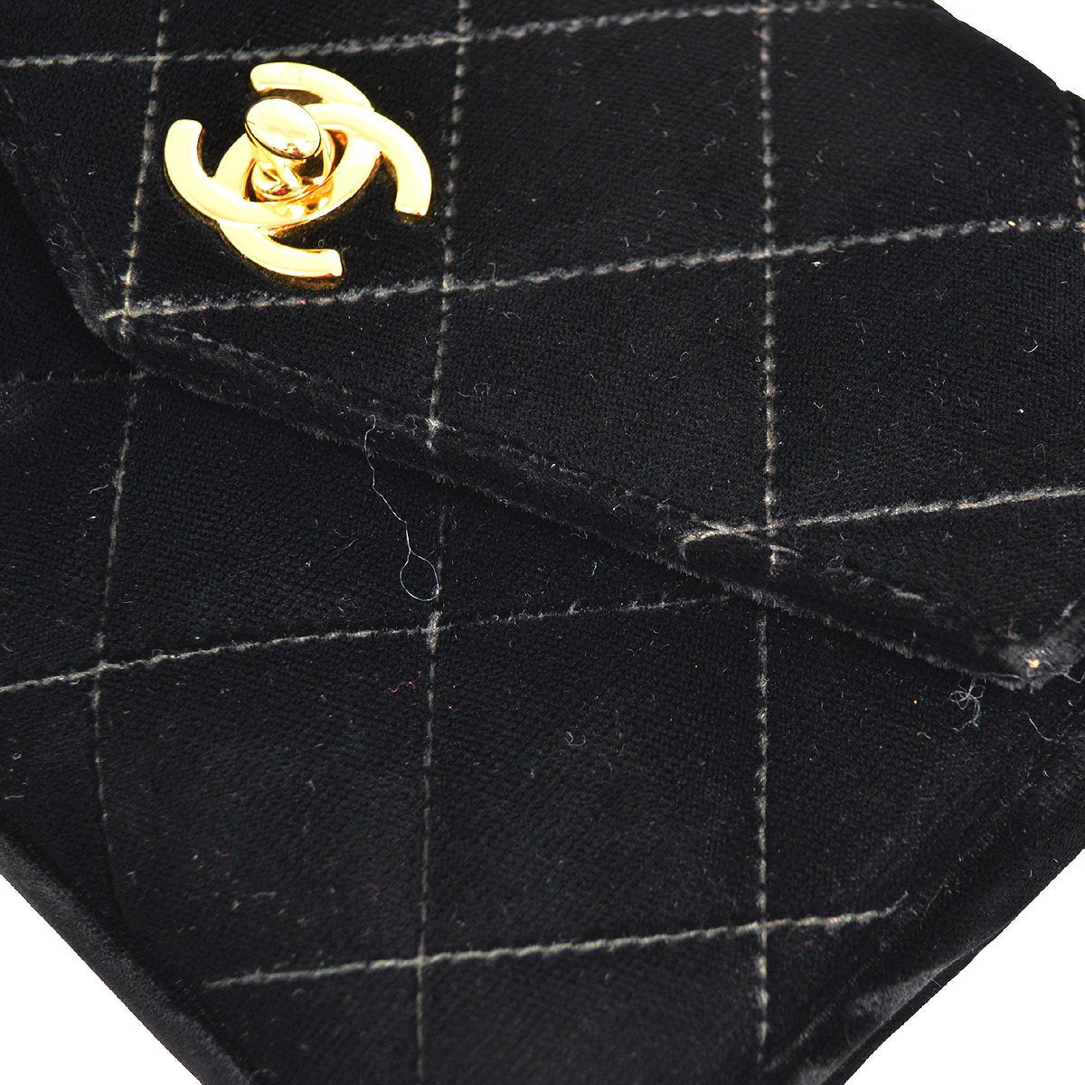CHANEL 1994-1996 Black Velvet Belt Bag #70