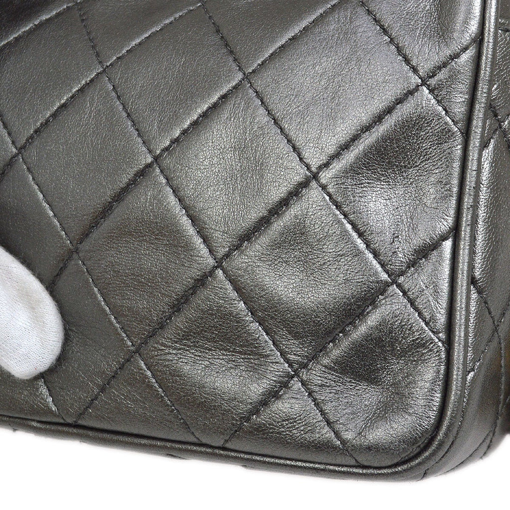 CHANEL 1991-1994 Metallic Gray Lambskin Diamond Camera Bag Mini