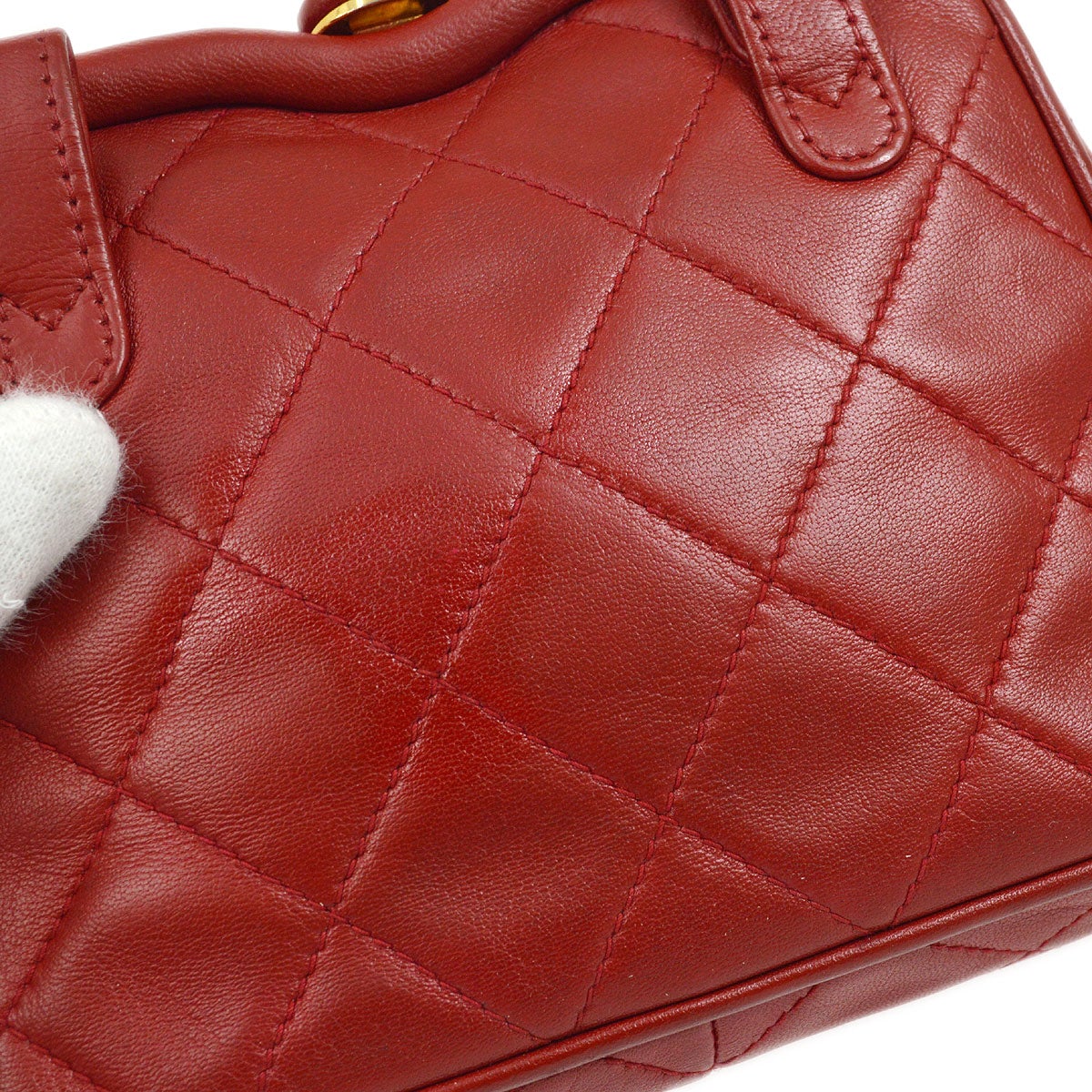 CHANEL 1989-1991 Red Lambskin Belt Bag