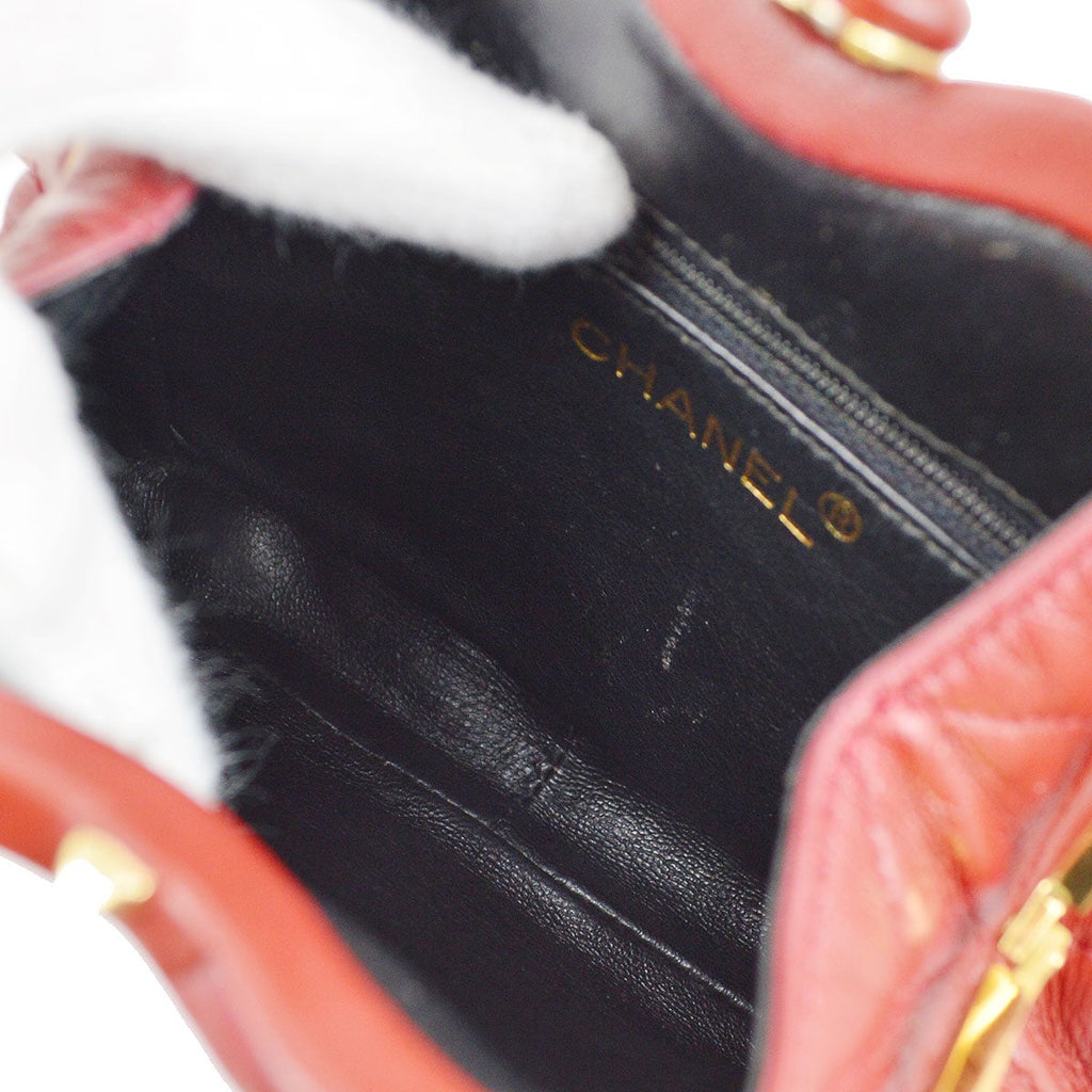 CHANEL 1989-1991 Red Lambskin Belt Bag