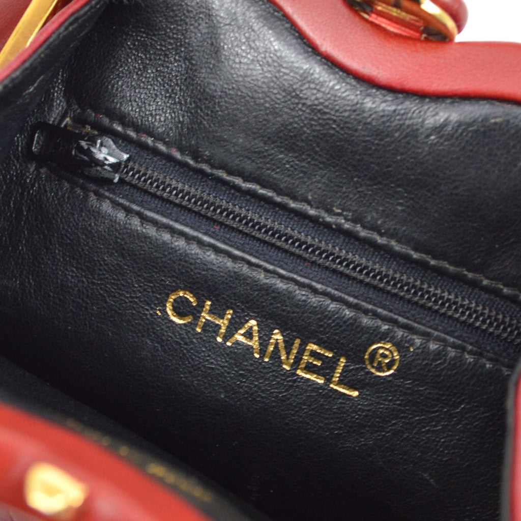 CHANEL 1989-1991 Red Lambskin Belt Bag