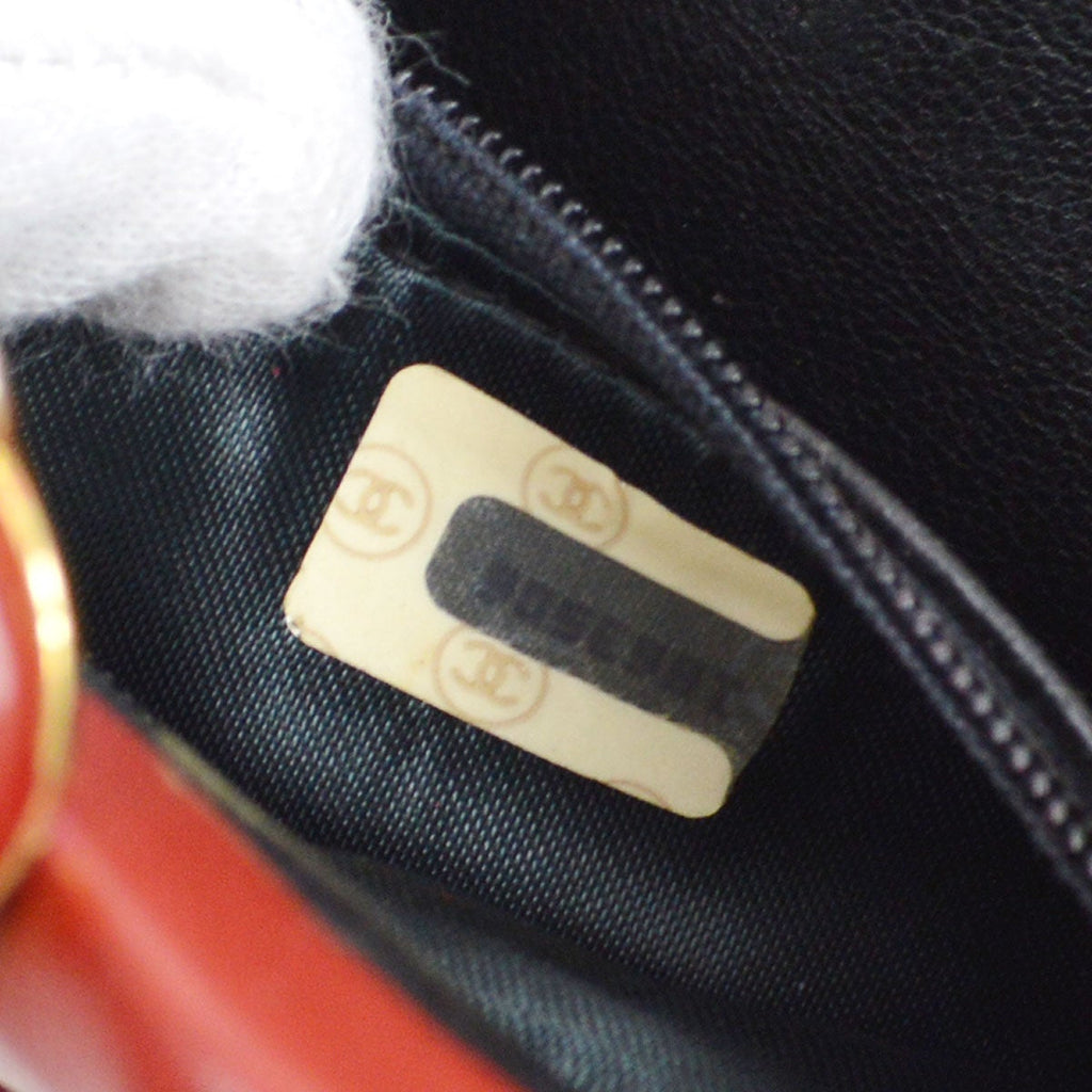 CHANEL 1989-1991 Red Lambskin Belt Bag