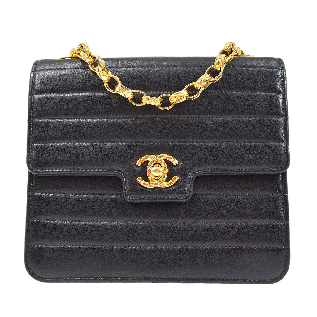 CHANEL 1991-1994 Black Lambskin horizontal Flap Bag