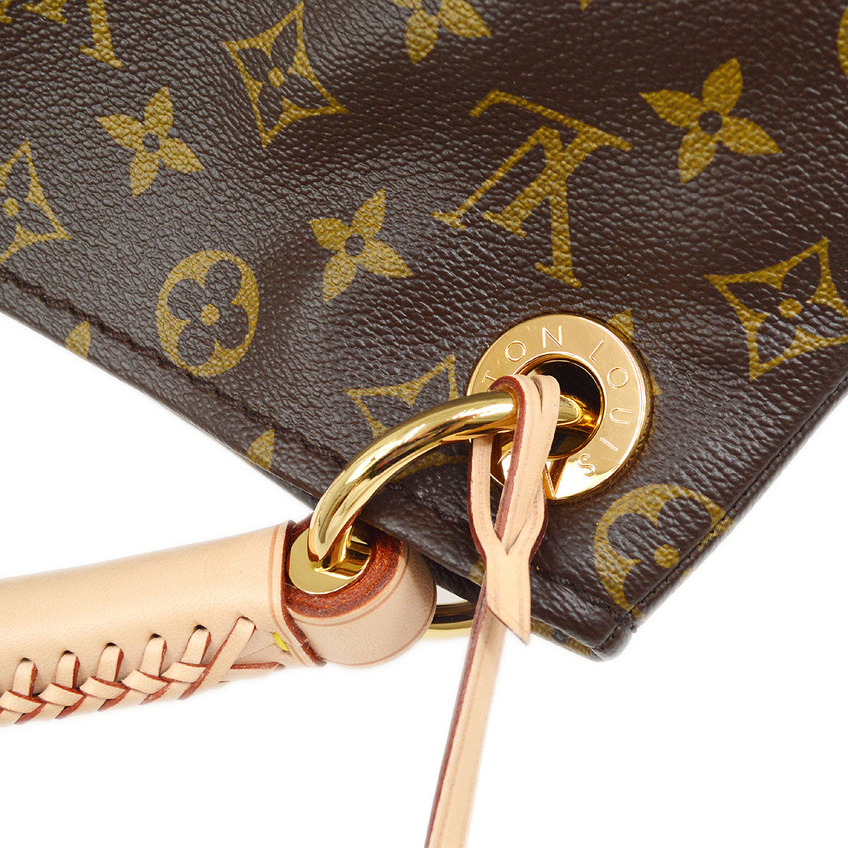 LOUIS VUITTON ARTSY MM BAG