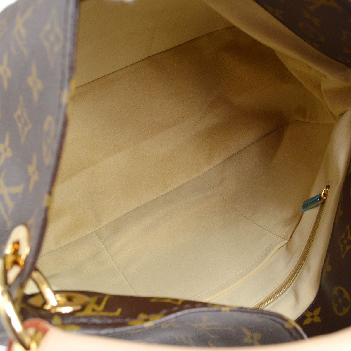 LOUIS VUITTON ARTSY MM BAG