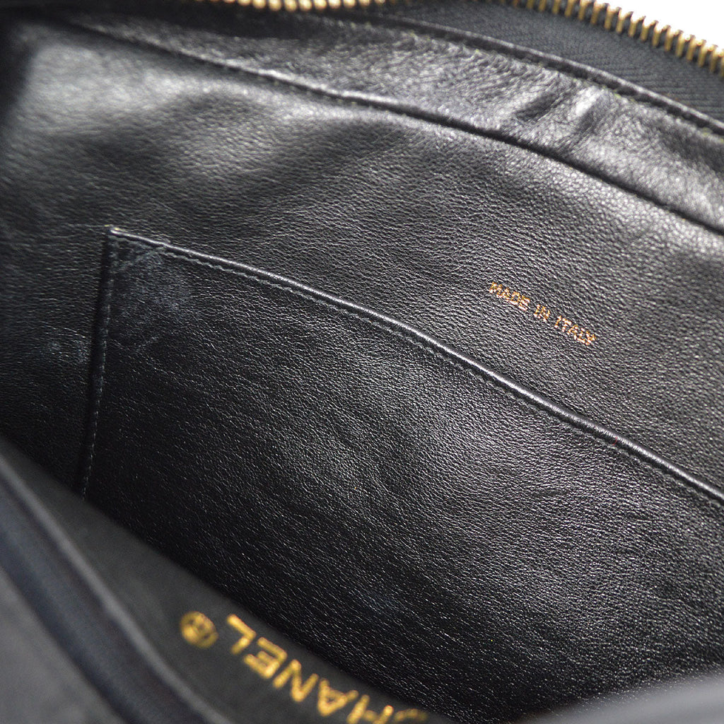 CHANEL 1991-1994 Black Velvet Diamond Camera Bag Small