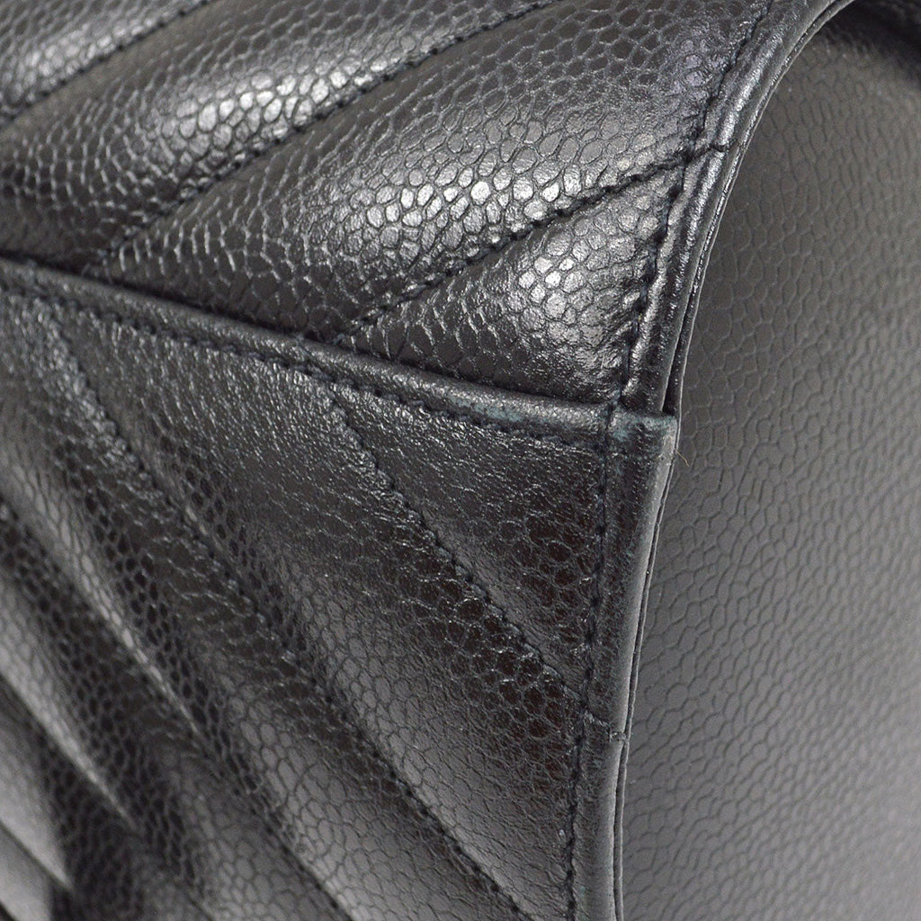 CHANEL 1996-1997 Black Caviar Chevron Vanity Handbag