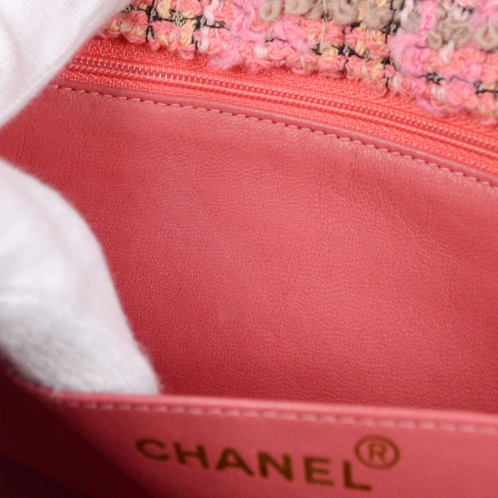 Chanel 1994 Tweed Classic Flap Handbag Medium