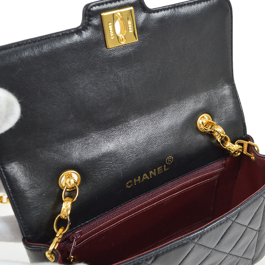CHANEL 1991-1994 Border Flap Mini Black Lambskin